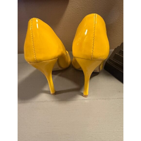 Charlotte Russe Pumps Yellow Patent Pointy Toe Womans 7 - Picture 4 of 8